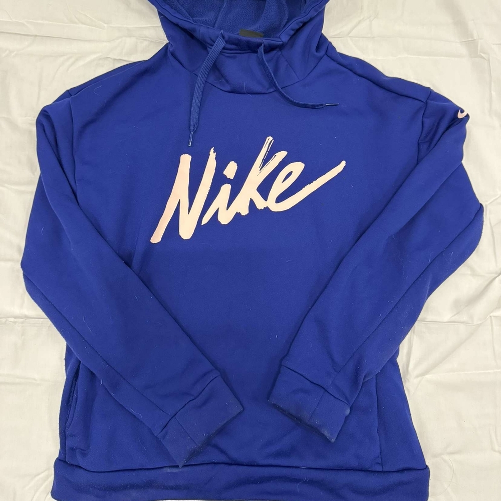 Women's Nike therma fleece hoodie
